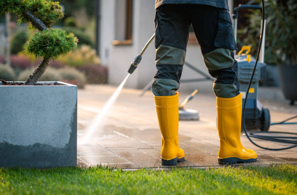 Best Commercial Building Pressure Washing  in Dodge City, KS